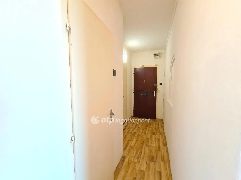 Eladó 71 m2 lakás - Budapest IV.