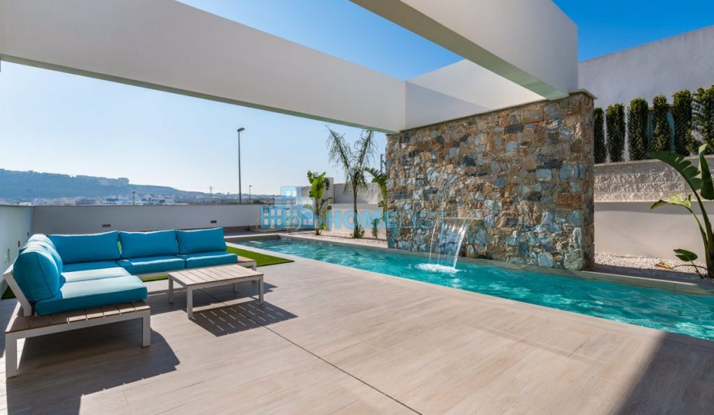 Eladó 254 m2 ház - Alicante
