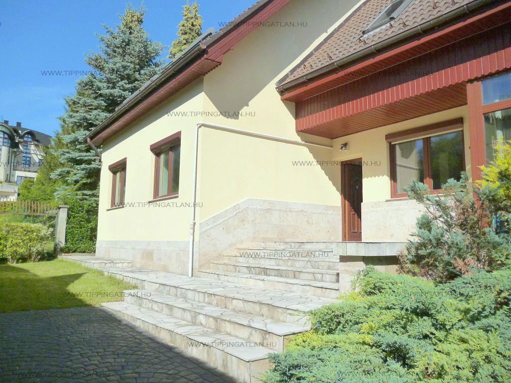 Eladó 212 m2 ház - Budapest II.