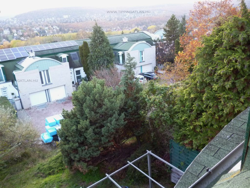 Eladó 241 m2 ház - Budapest II.