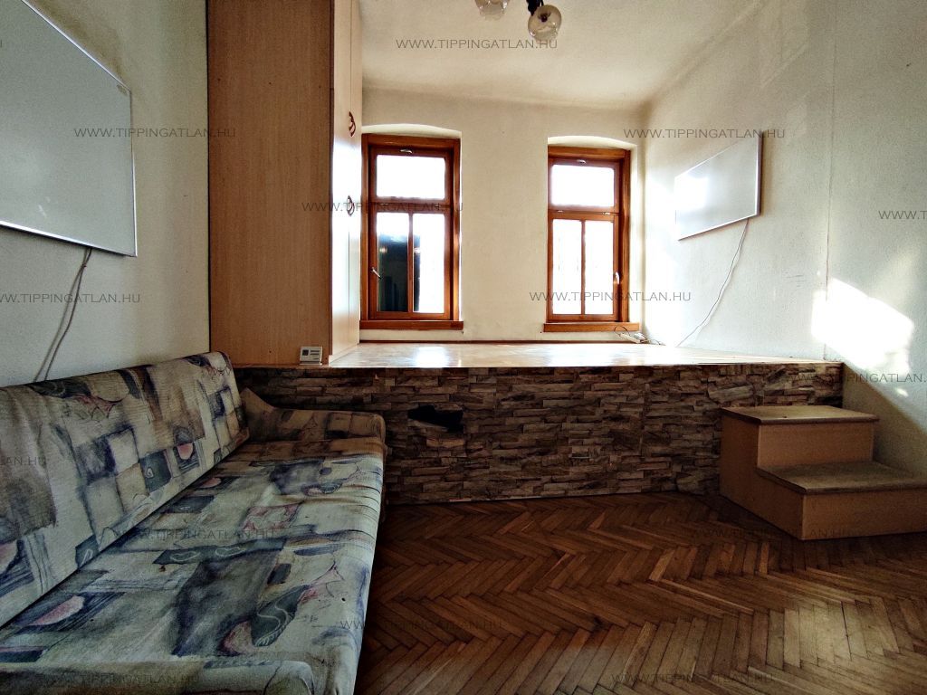 Eladó 32 m2 lakás - Budapest IV.