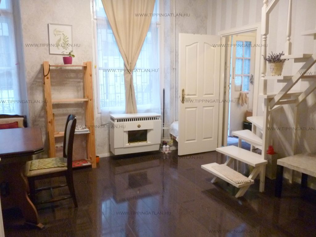 Eladó 40 m2 lakás - Budapest V.