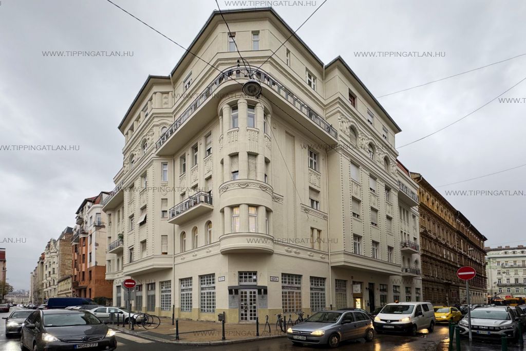 Eladó 70 m2 lakás - Budapest V.