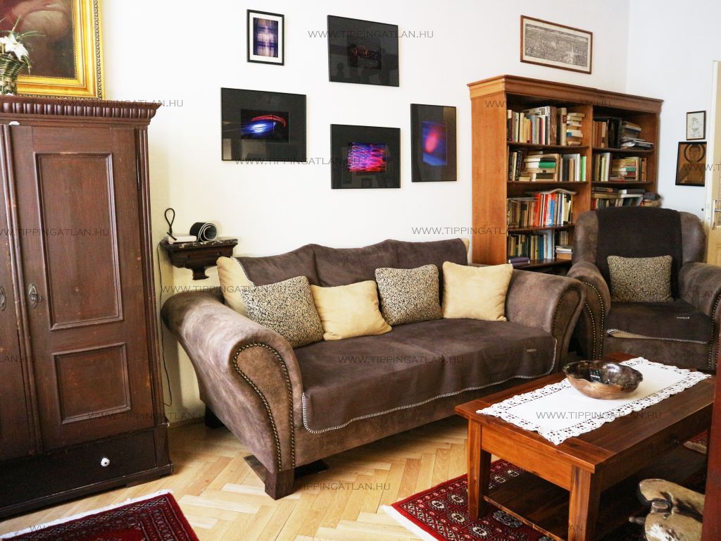 Eladó 50 m2 lakás - Budapest VI.