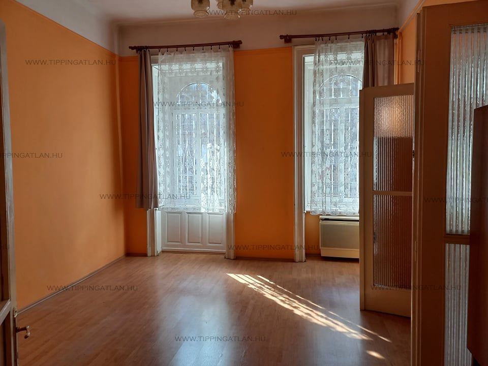Eladó 60 m2 lakás - Budapest VII.
