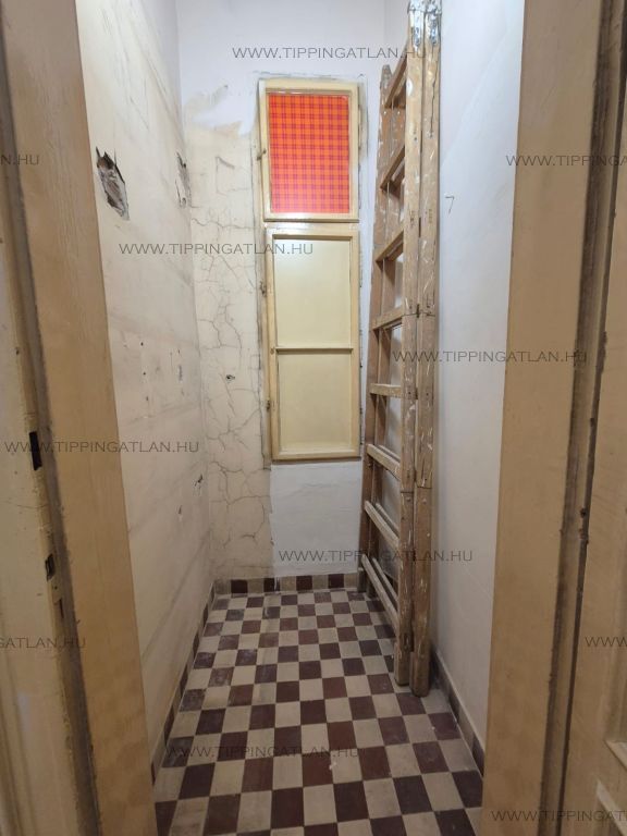 Eladó 82 m2 lakás - Budapest VII.