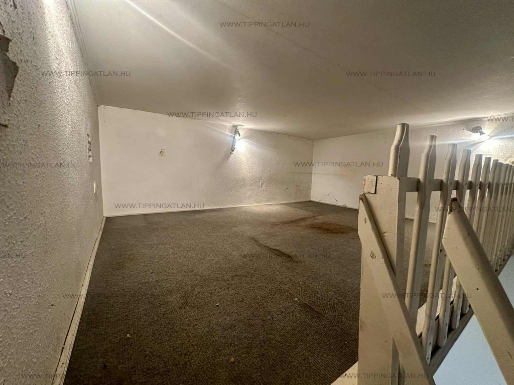 Eladó 27 m2 lakás - Budapest VII.