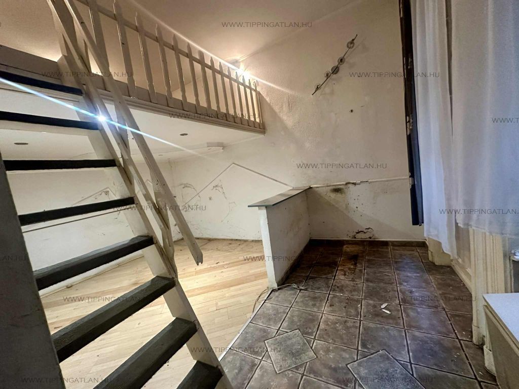 Eladó 27 m2 lakás - Budapest VII.