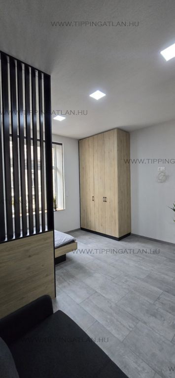 Eladó 50 m2 lakás - Budapest VII.