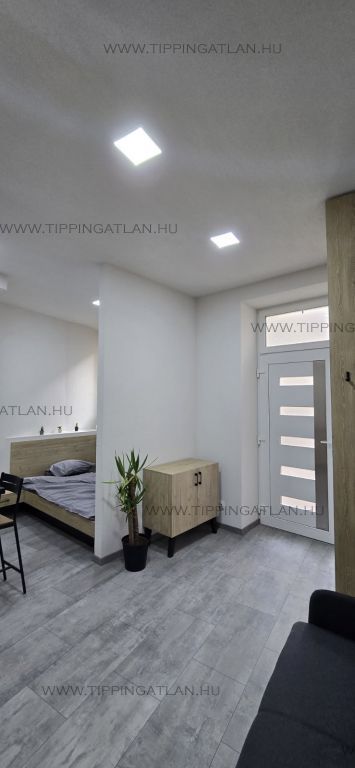 Eladó 50 m2 lakás - Budapest VII.