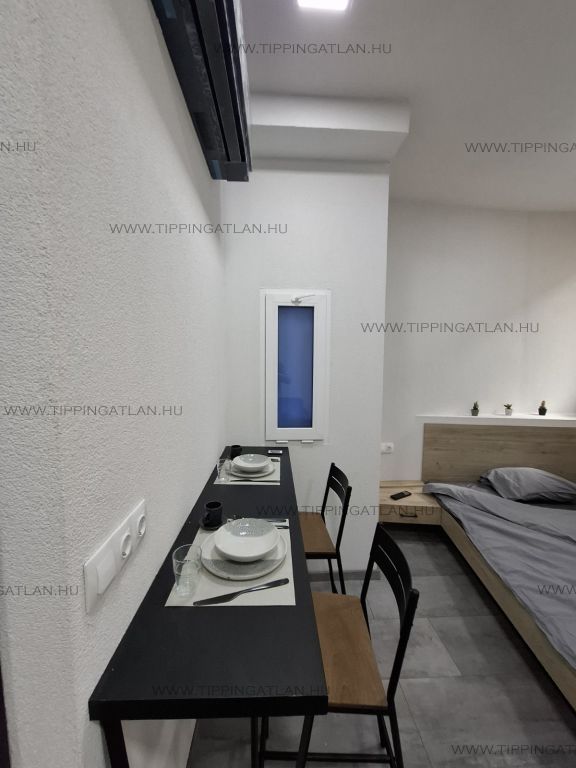 Eladó 50 m2 lakás - Budapest VII.