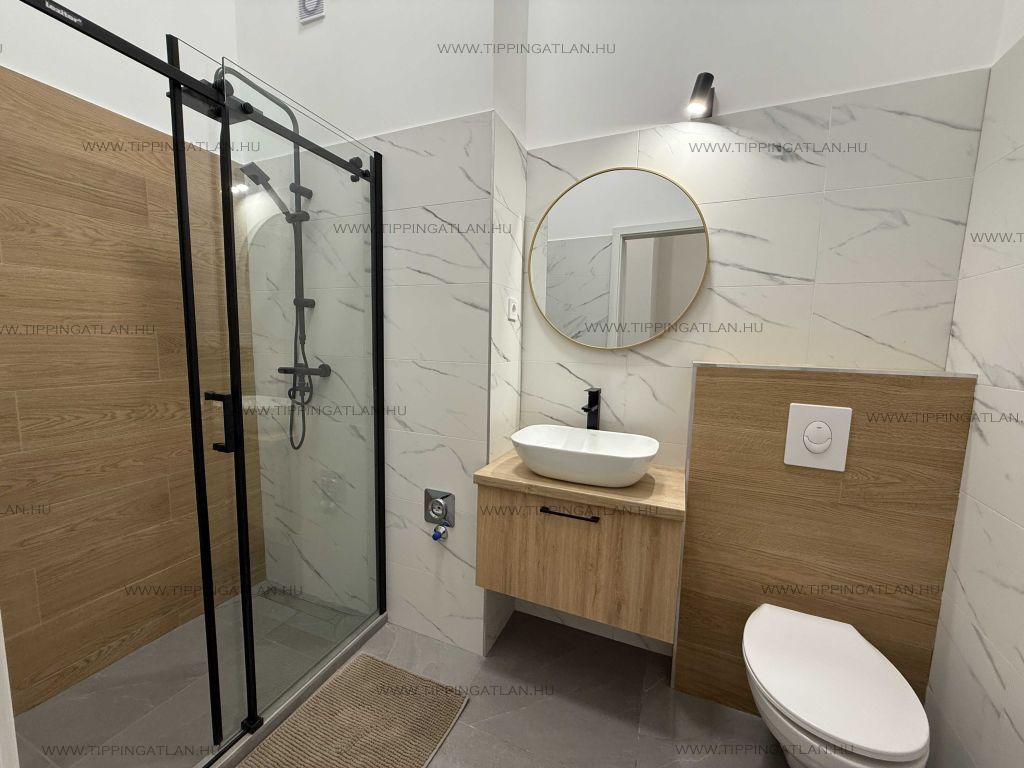 Eladó 88 m2 lakás - Budapest VII.