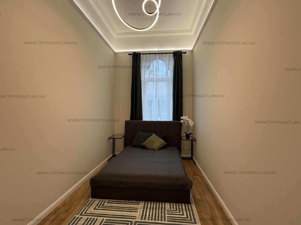 Eladó 88 m2 lakás - Budapest VII.