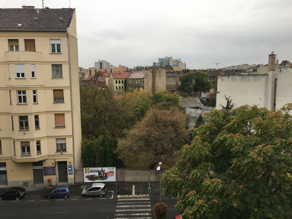 Eladó 28 m2 lakás - Budapest VIII.