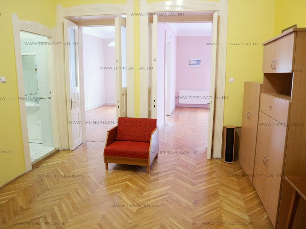 Eladó 113 m2 lakás - Budapest VIII.