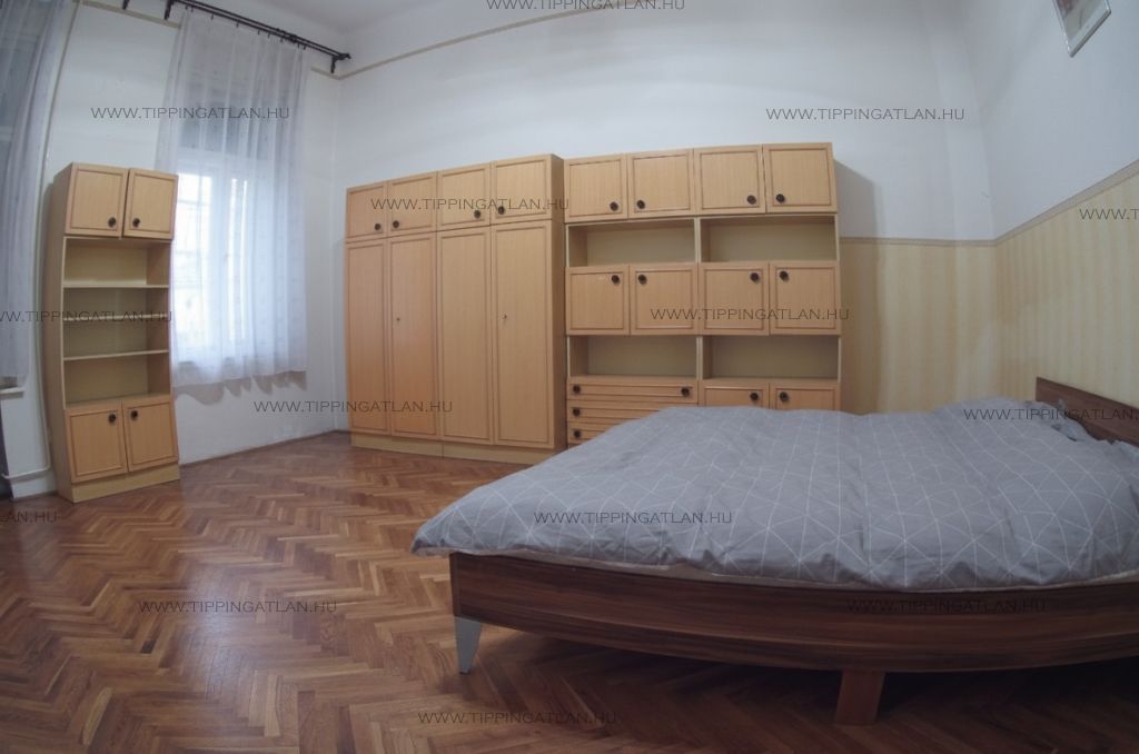 Eladó 58 m2 lakás - Budapest VIII.