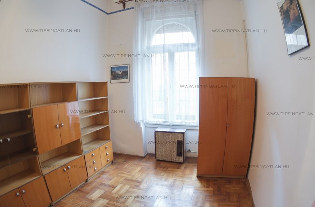 Eladó 58 m2 lakás - Budapest VIII.