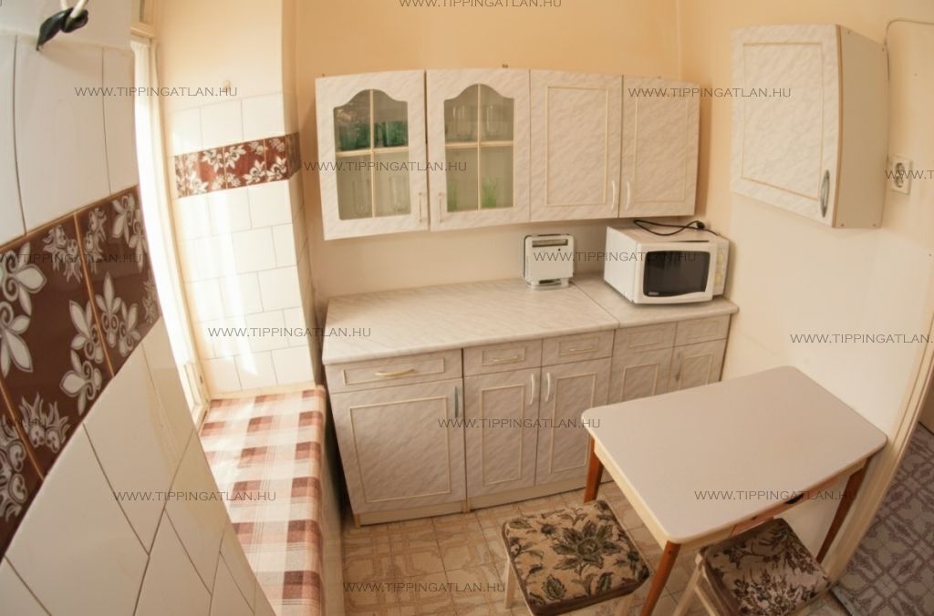 Eladó 58 m2 lakás - Budapest VIII.