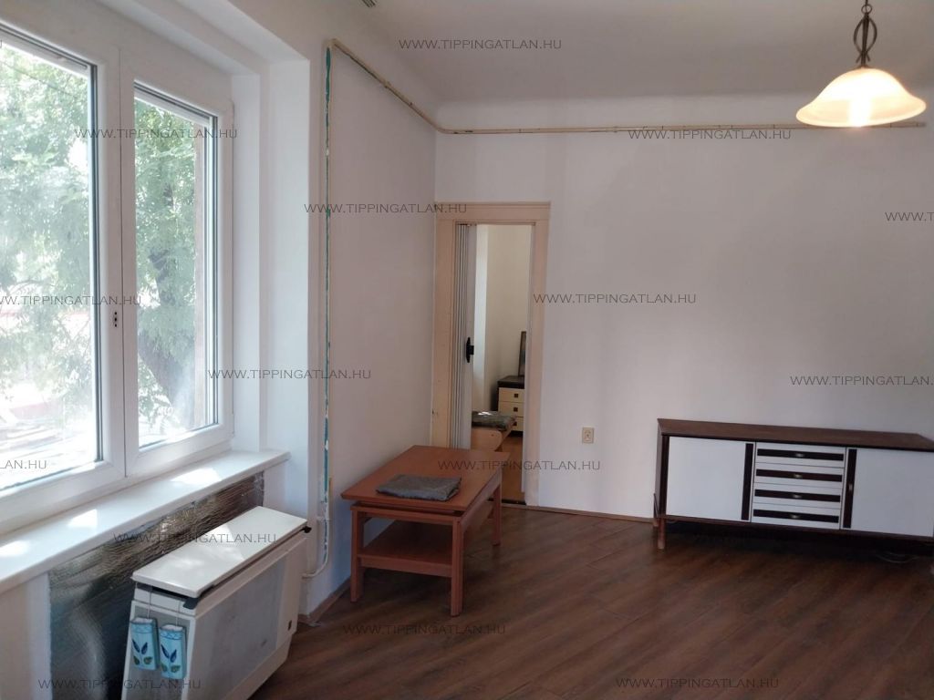 Eladó 41 m2 lakás - Budapest XIII.