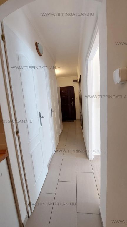 Eladó 71 m2 lakás - Budapest XV.