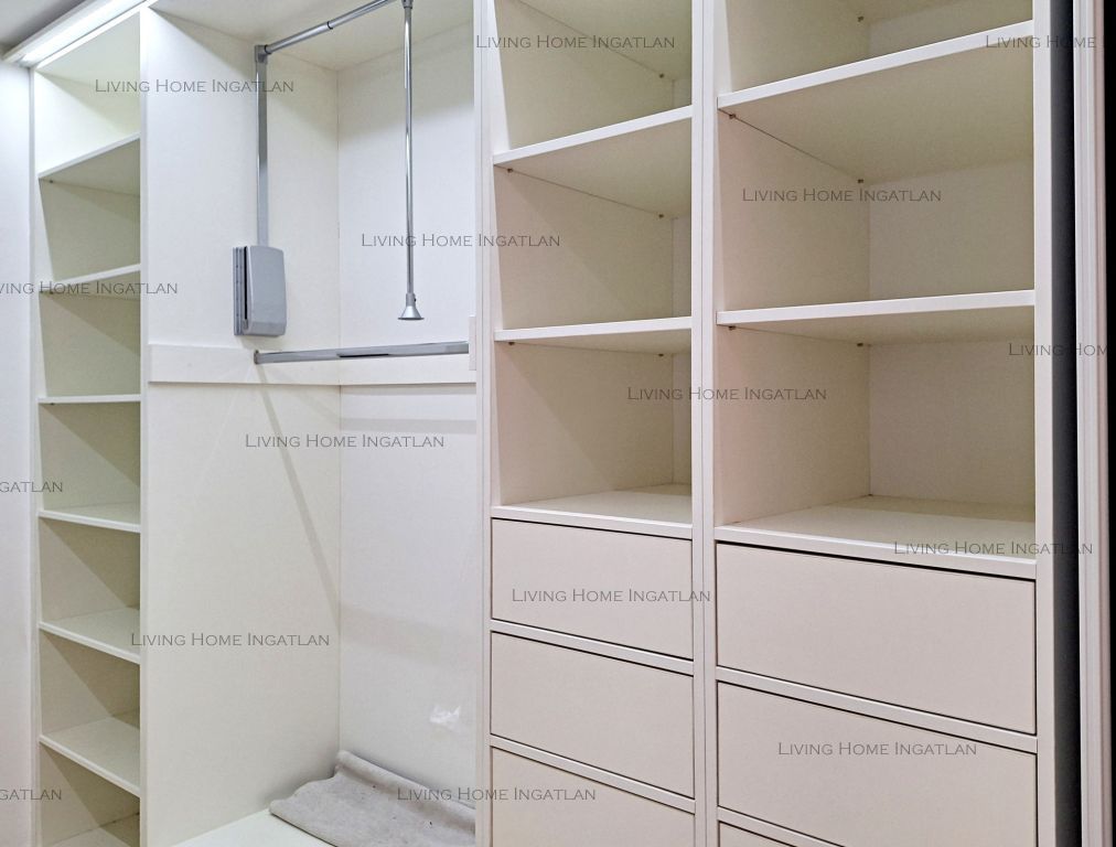 Eladó 210 m2 ház - Budapest XVII.