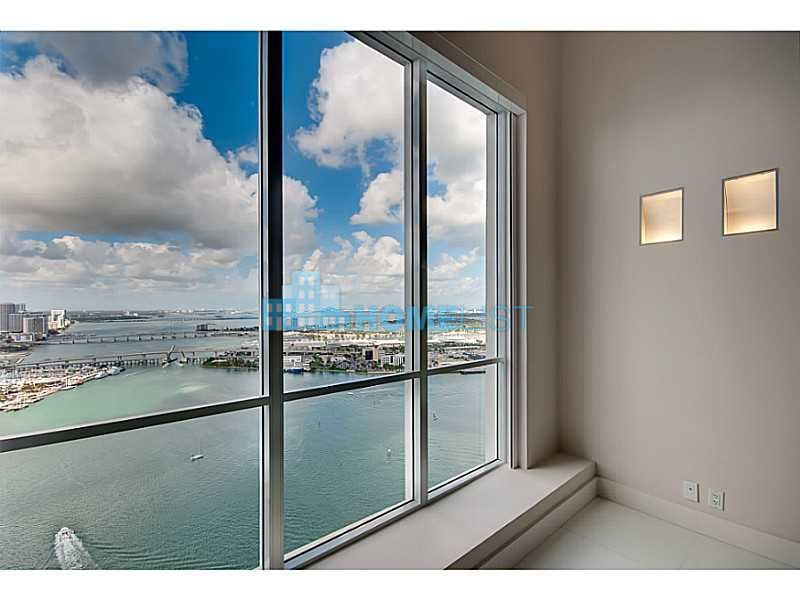 Eladó 411 m2 lakás - Miami