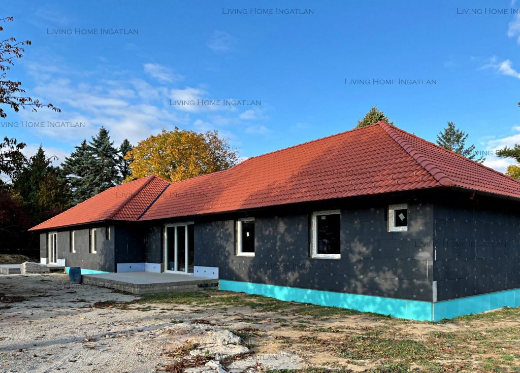 Eladó 105 m2 ház - Csobánka