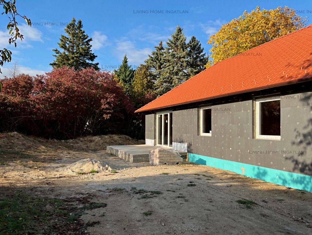 Eladó 105 m2 ház - Csobánka